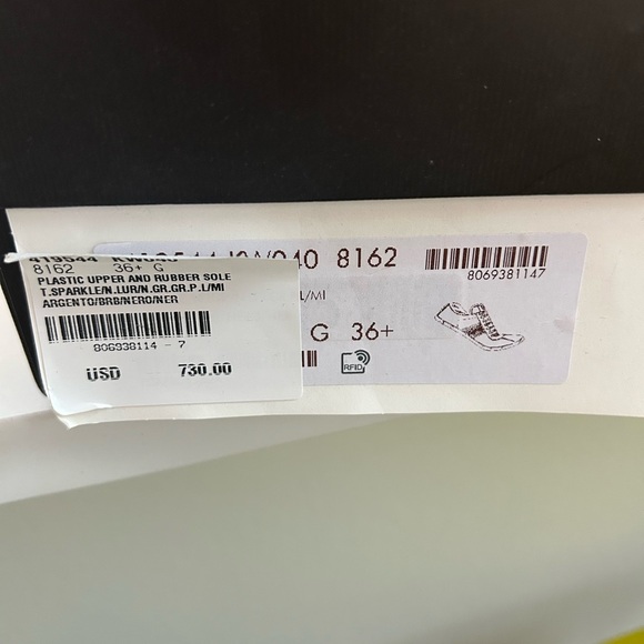 Gucci shoes - NEW - NEVER BEEN USED - Picture 8 of 8